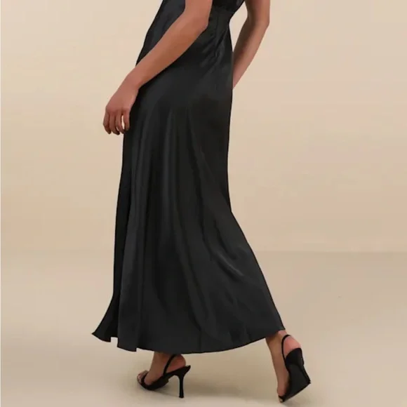 NWT Lulus Black Dress - Picture 6 of 8